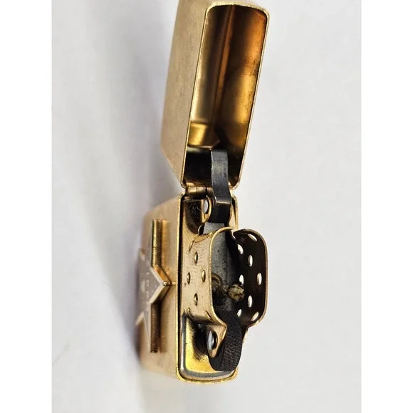 Zippo Cigar Lighter Hollywood 100th Anniversary 2001 Gold United States